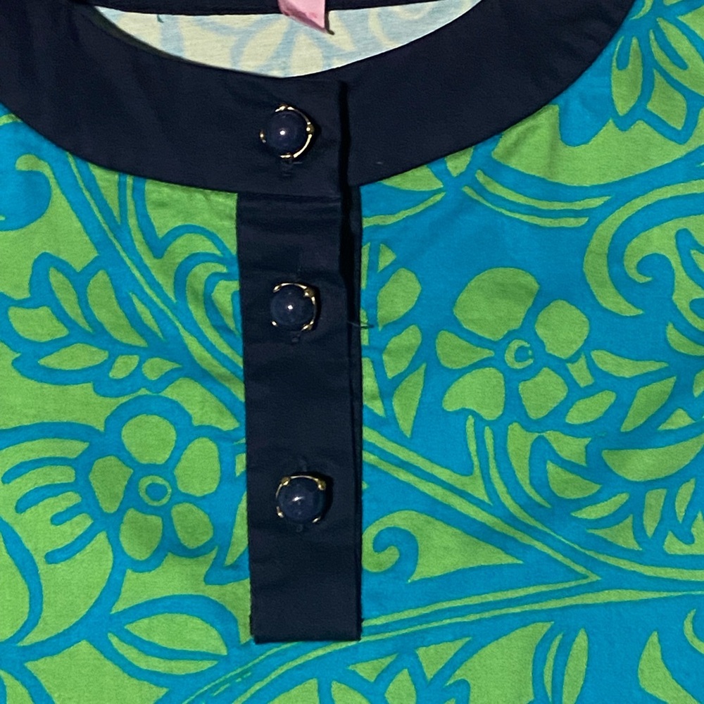 LILLY PULITZER GIRLS DRESS SIZE 10 worn once like new.